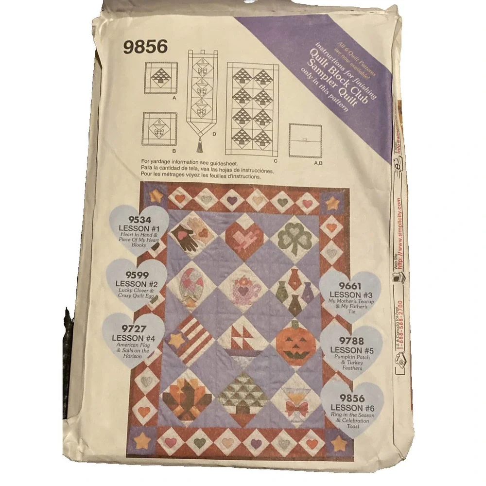 Simplicity 9856 Quilt‎ Block Club Holiday Edition Uncut New Sewing Pattern.
